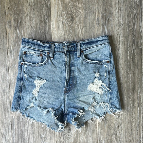 Abercrombie & Fitch Pants - Abercrombie & Fitch Mom High Rise Shorts